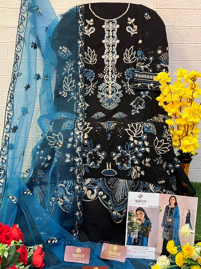 Mahnur Vol 37 Heavy Georgette Designer Pakistani Suits Catalog